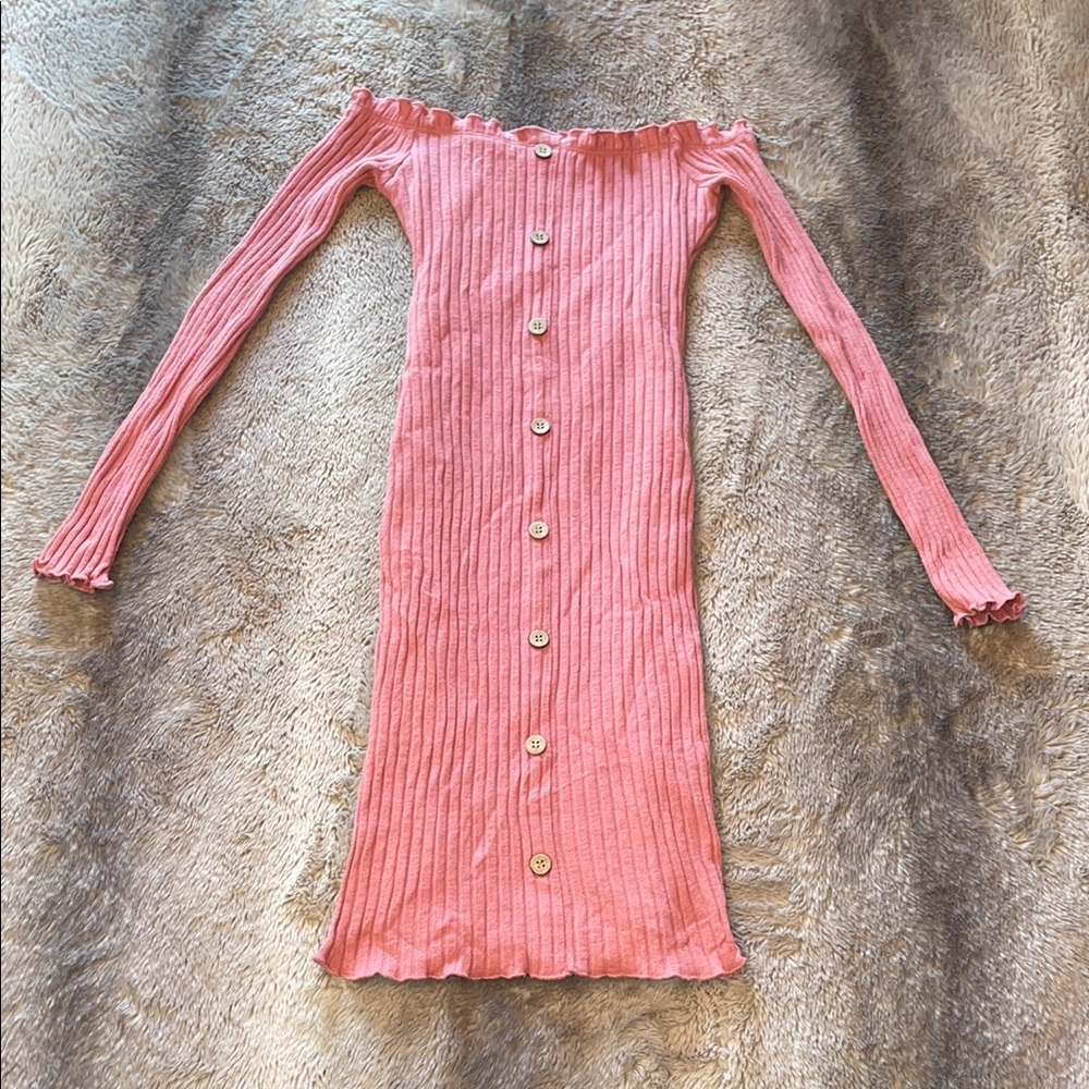 Dusty Pink Off-Shoulder Ribbed Dress 🌸